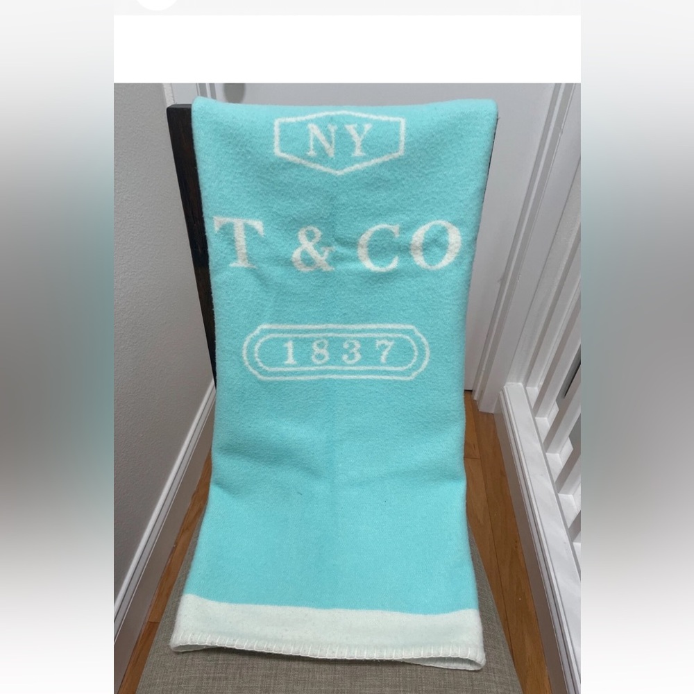 Throw/blanket, Tiffany & Co